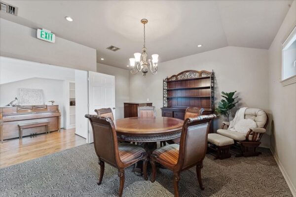 1506 Longacre Drive  Houston 77055 Harris - Image 30