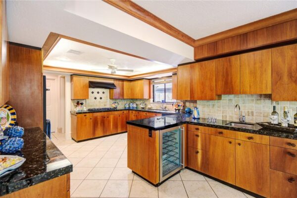 6 Gessner Road  Houston 77024 Harris - Image 11