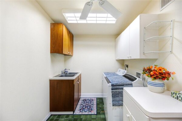 6 Gessner Road  Houston 77024 Harris - Image 15