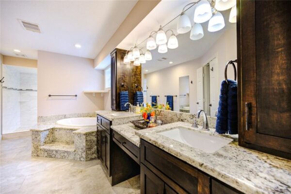 6 Gessner Road  Houston 77024 Harris - Image 24
