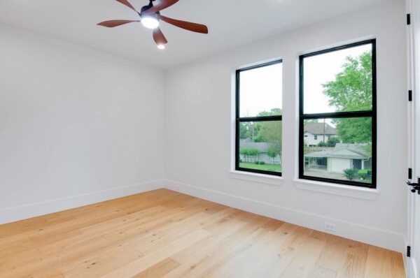 1823 ebony Lane  Houston 77018 Harris - Image 16