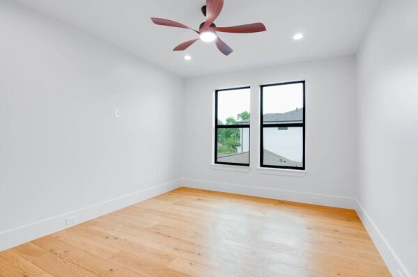 1823 ebony Lane  Houston 77018 Harris - Image 19