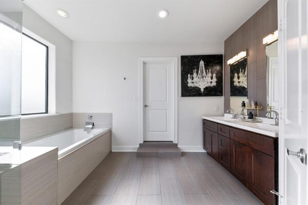 4301 Vivian Street  Bellaire 77401 Harris - Image 23