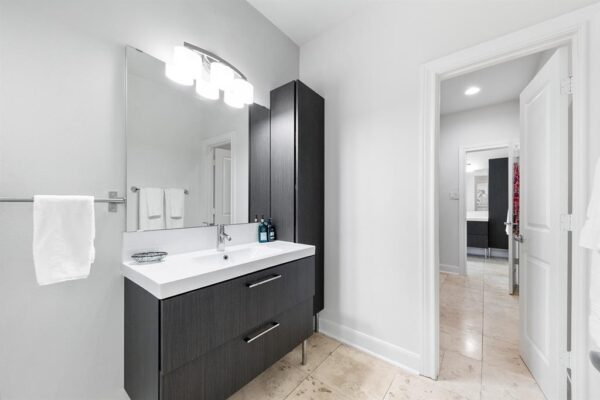 4301 Vivian Street  Bellaire 77401 Harris - Image 26