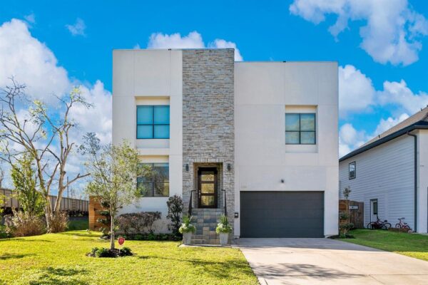 4301 Vivian Street  Bellaire 77401 Harris - Image 36