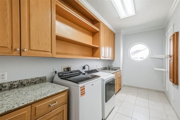 4400 Cynthia Street  Bellaire 77401 Harris - Image 23
