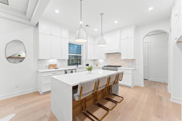 4403 Feagan  Houston 77007 Harris - Image 10