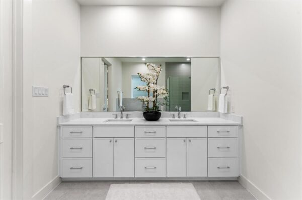 4403 Feagan  Houston 77007 Harris - Image 30