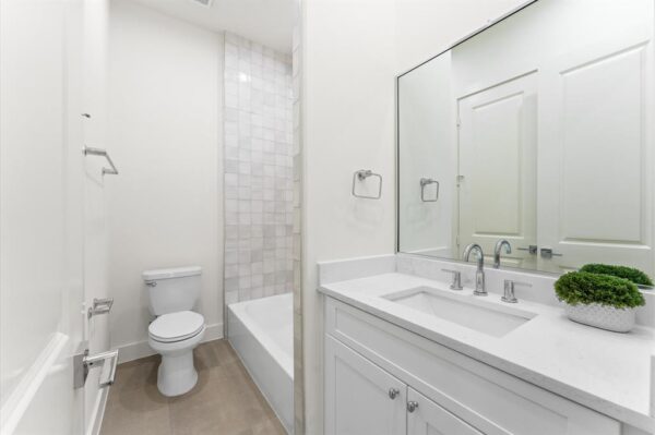 4403 Feagan  Houston 77007 Harris - Image 34