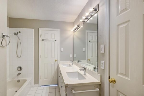 4404 Wendell Street  Bellaire 77401 Harris - Image 25
