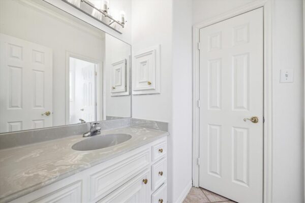 4505 Mimosa Drive  Bellaire 77401 Harris - Image 25