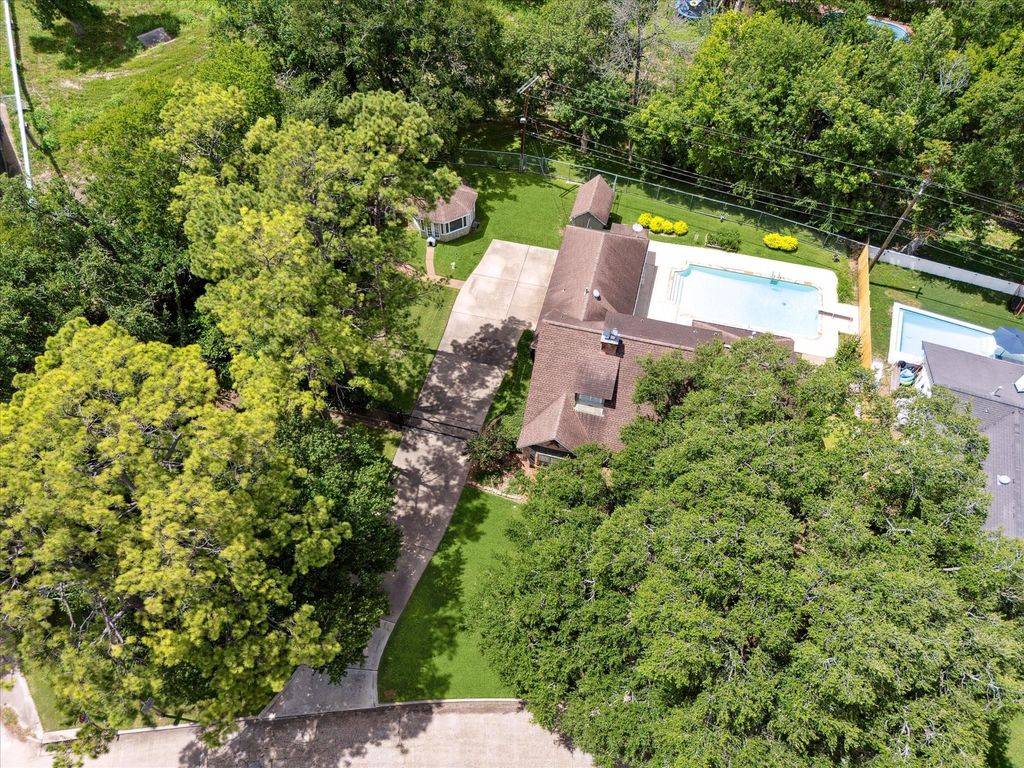 2338 Carleen Road  Houston 77018 Harris - Image 2