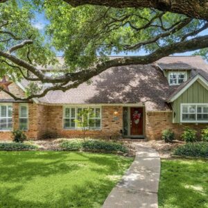 2338 Carleen Road  Houston 77018 Harris