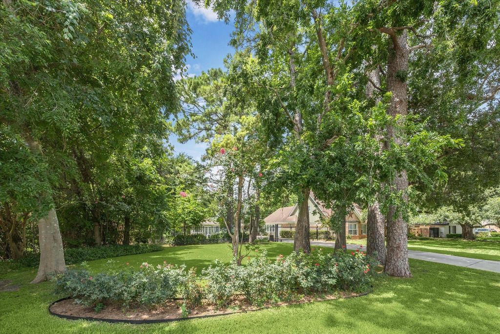 2338 Carleen Road  Houston 77018 Harris - Image 7