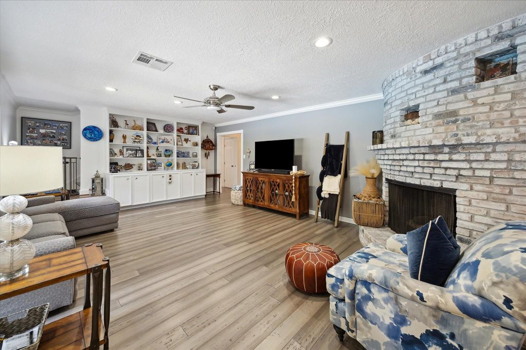 2338 Carleen Road  Houston 77018 Harris - Image 17