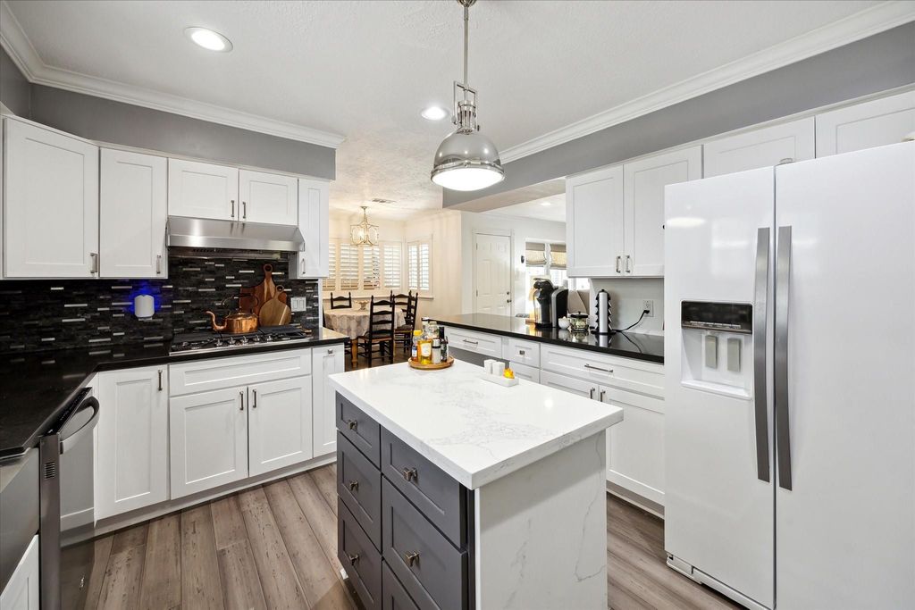 2338 Carleen Road  Houston 77018 Harris - Image 20