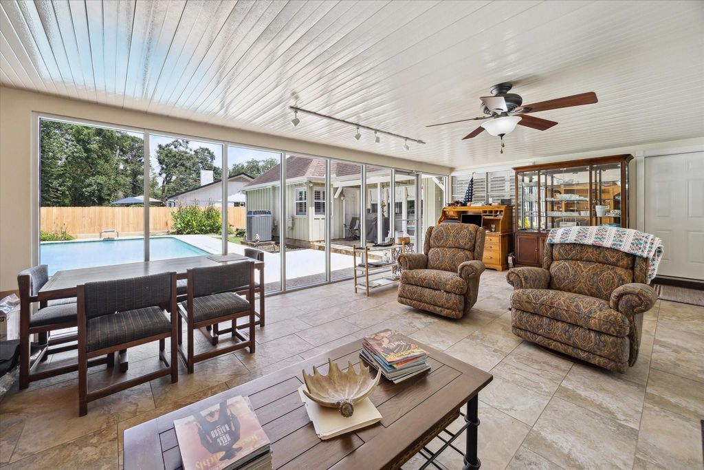 2338 Carleen Road  Houston 77018 Harris - Image 23