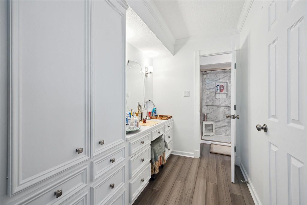 2338 Carleen Road  Houston 77018 Harris - Image 26