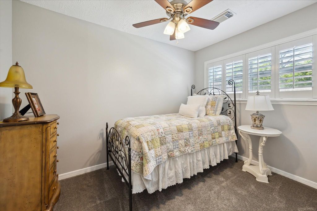2338 Carleen Road  Houston 77018 Harris - Image 27