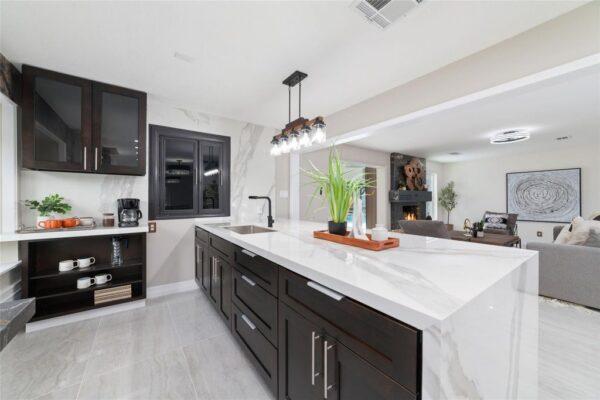 2302 Brooktree Drive  Houston 77008 Harris - Image 10