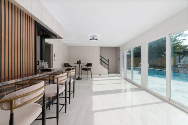 2302 Brooktree Drive  Houston 77008 Harris - Image 20