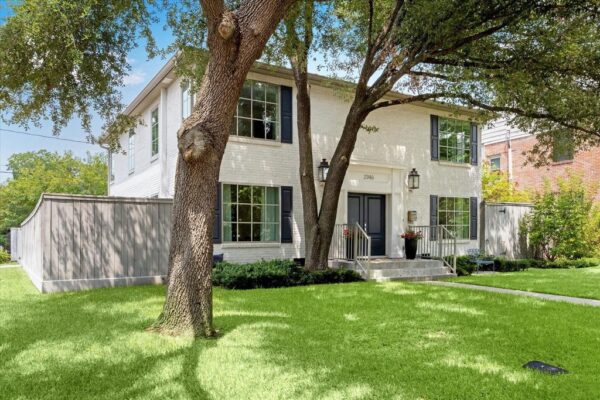 2346 Watts Street  Houston 77030 Harris