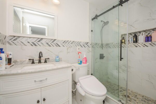11933 Barryknoll Lane  Houston 77024 Harris - Image 14