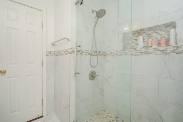 11933 Barryknoll Lane  Houston 77024 Harris - Image 15