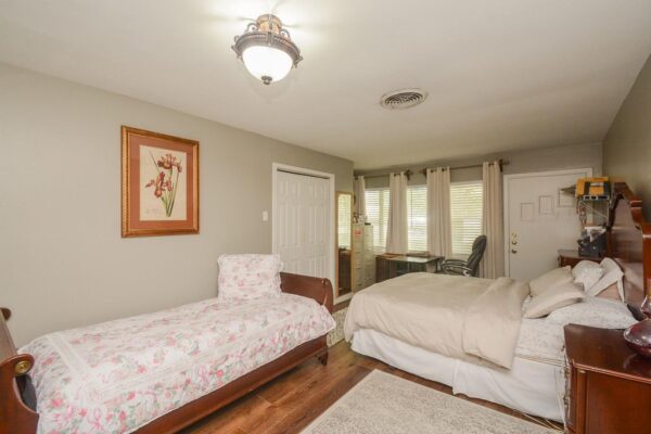 11933 Barryknoll Lane  Houston 77024 Harris - Image 22