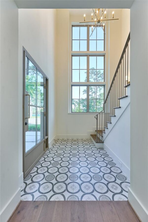 1570 Cheshire Lane  Houston 77018 Harris - Image 4