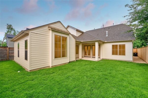 1570 Cheshire Lane  Houston 77018 Harris - Image 32