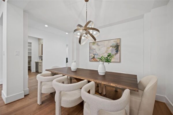 1570 Cheshire Lane  Houston 77018 Harris - Image 35