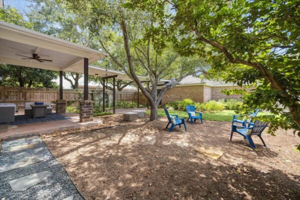 5201 Laurel Street  Bellaire 77401 Harris - Image 11
