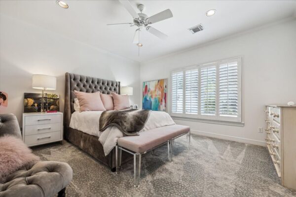 130 Park Laureate  Houston 77024 Harris - Image 23