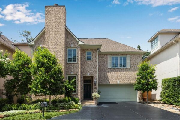 130 Park Laureate  Houston 77024 Harris - Image 32