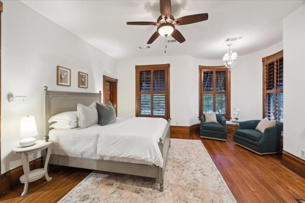 1011 Heights Boulevard  Houston 77008 Harris - Image 22