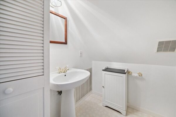 1011 Heights Boulevard  Houston 77008 Harris - Image 29