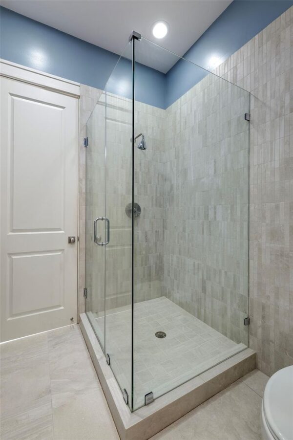 1226 Heights Boulevard  Houston 77008 Harris - Image 22