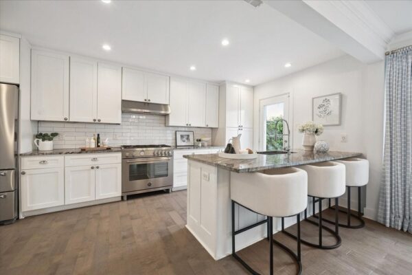 2346 Watts Street  Houston 77030 Harris - Image 16