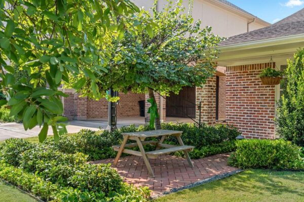 6135 Inwood Drive  Houston 77057 Harris - Image 2