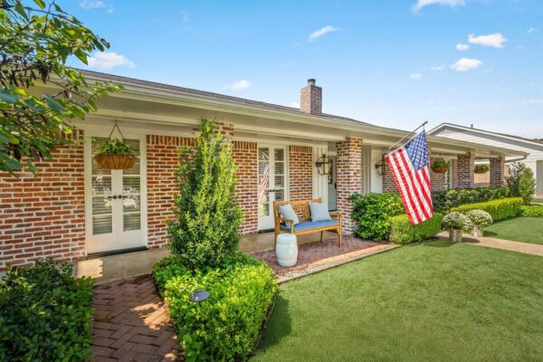 6135 Inwood Drive  Houston 77057 Harris - Image 3