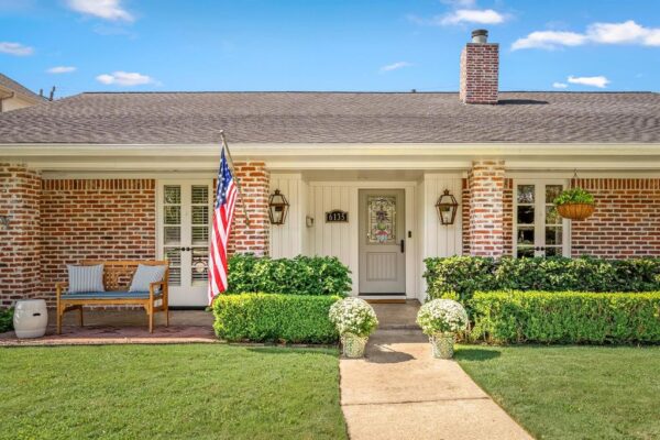 6135 Inwood Drive  Houston 77057 Harris - Image 4