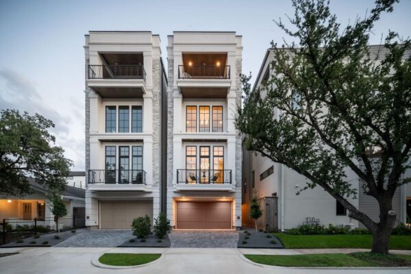 1215 W Pierce Street  Houston 77019 Harris