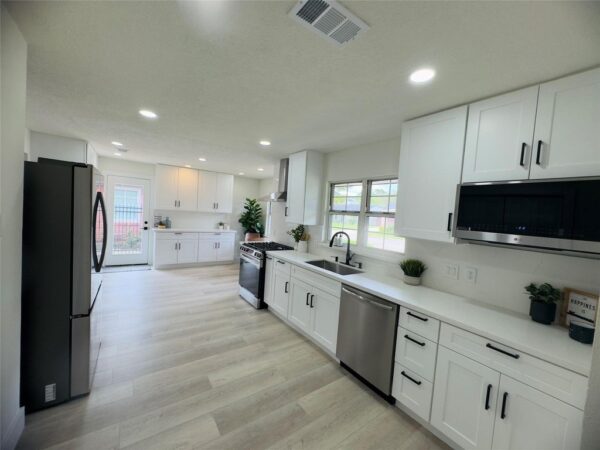4627 Merwin Street  Houston 77027 Harris - Image 3