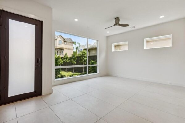 4705 Gibson Street  Houston 77007 Harris - Image 11