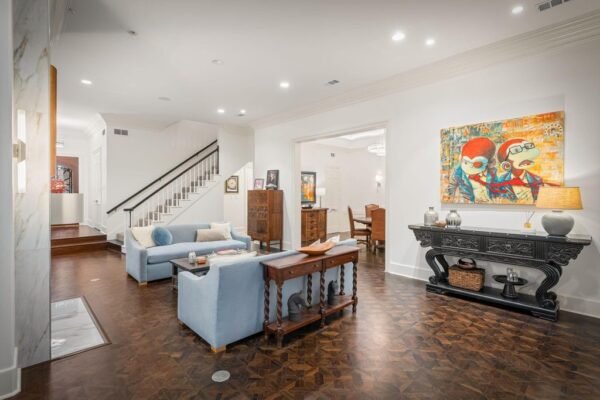 251 Sugarberry Circle  Houston 77024 Harris - Image 3