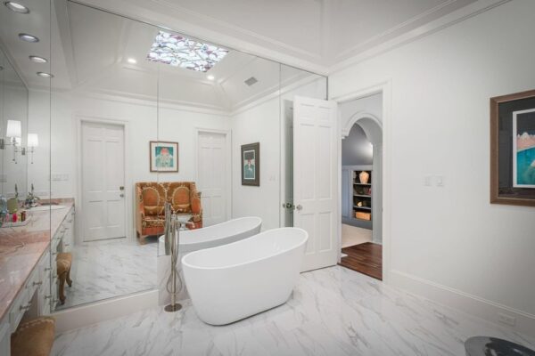 251 Sugarberry Circle  Houston 77024 Harris - Image 9