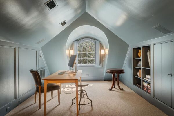 251 Sugarberry Circle  Houston 77024 Harris - Image 10