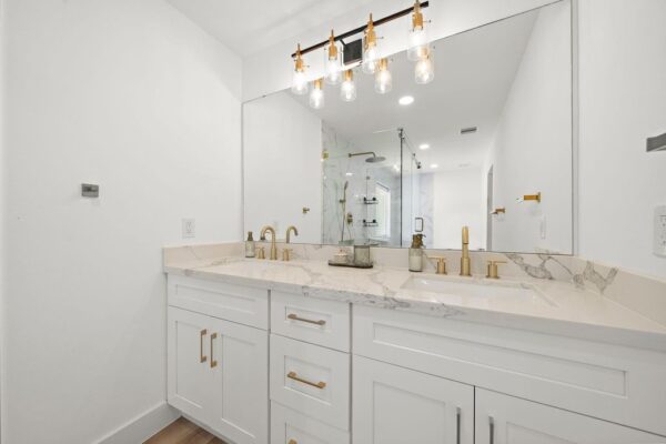4903 Candleglow Drive  Houston 77018 Harris - Image 20