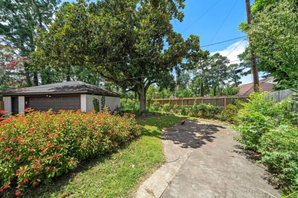 4903 Candleglow Drive  Houston 77018 Harris - Image 33